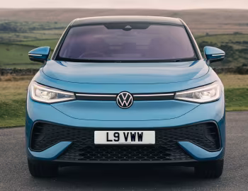 Volkswagen ID.5 Match Pro [UK-spec] '2024–pr.