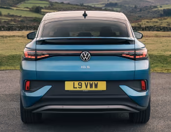 Volkswagen ID.5 Match Pro [UK-spec] '2024–pr.