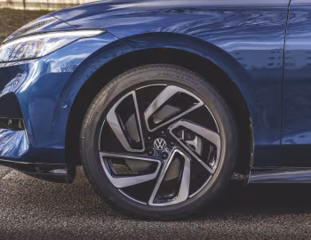 Volkswagen ID.7 [UK-spec] '2024–pr.