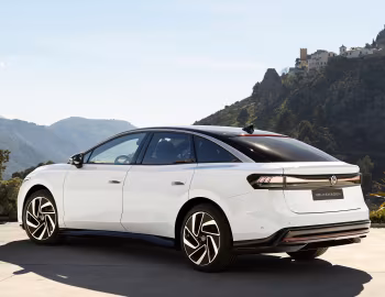 Volkswagen ID.7 Pro [Worldwide] '08.2023–pr.
