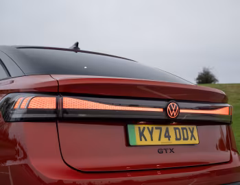 Volkswagen ID.7 GTX [UK-spec] '2024–pr.
