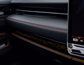 Interior Volkswagen ID.7 GTX [UK-spec] '2024–pr.