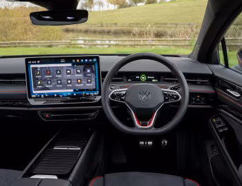 Panel frontal Volkswagen ID.7 GTX [UK-spec] '2024–pr.