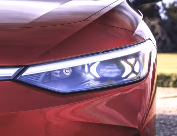 Volkswagen ID.7 GTX Tourer [UK-spec] '2024–pr.