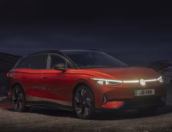 Volkswagen ID.7 GTX Tourer [UK-spec] '2024–pr.