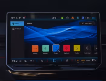 Interior Volkswagen ID.7 GTX Tourer [UK-spec] '2024–pr.