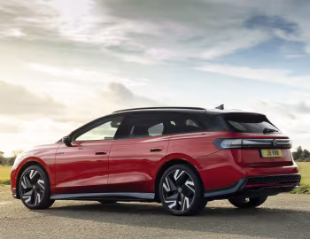 Volkswagen ID.7 GTX Tourer [UK-spec] '2024–pr.
