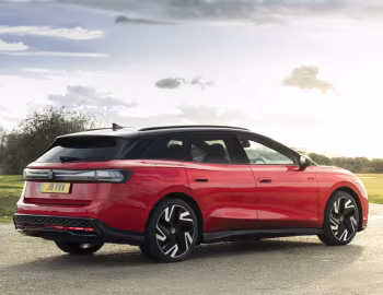 Volkswagen ID.7 GTX Tourer [UK-spec] '2024–pr.