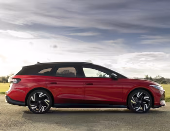 Volkswagen ID.7 GTX Tourer [UK-spec] '2024–pr.