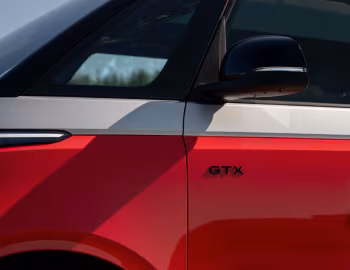 Volkswagen ID. Buzz GTX [UK-spec] '2025–pr.