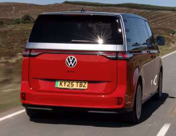 Volkswagen ID. Buzz GTX [UK-spec] '2025–pr.