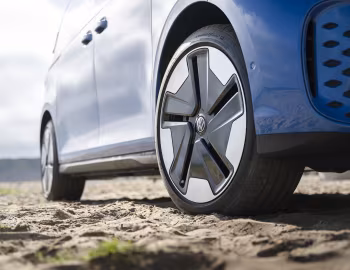 2025–pr. Volkswagen ID. Buzz [North America] '2024–pr.