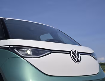 Volkswagen ID. Buzz Pro [Japan] '2025–pr.