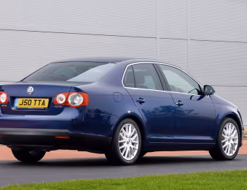 Volkswagen Jetta [UK-spec] (Typ 1K) '2005–10
