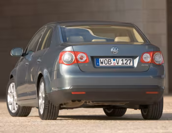 Volkswagen Jetta 2.0 FSI [Worldwide] (Typ 1K) '05.2005–05.2008