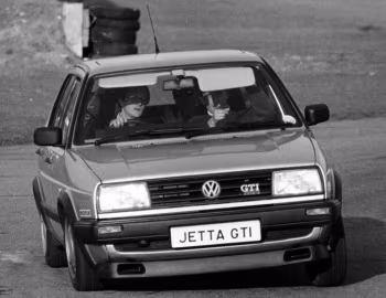 Volkswagen Jetta GTI 16V [UK-spec] (Typ 1G) '1987–89