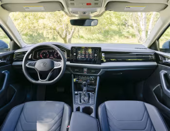 Panneau avant 2025–pr. Volkswagen Jetta SEL [North America] '2024–pr.