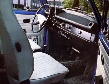 Interior 1973–77 Volkswagen Super Beetle 2-door Sedan (Type 1) '08.1972–77