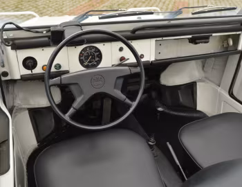 Panel frontal Volkswagen Kurierwagen (Type 181) '1968–80