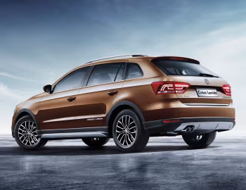 Volkswagen Cross Lavida '2013–15