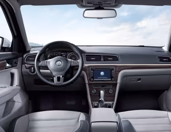 Panel frontal Volkswagen Gran Lavida '2013–15
