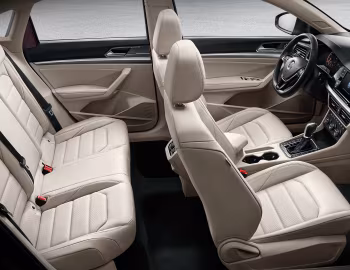 Интерьер Volkswagen Lavida Plus '2018–22