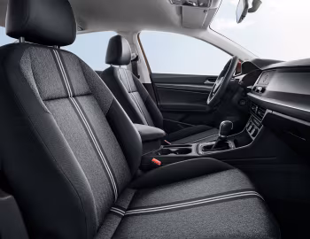 Интерьер Volkswagen Lavida Plus '2018–22
