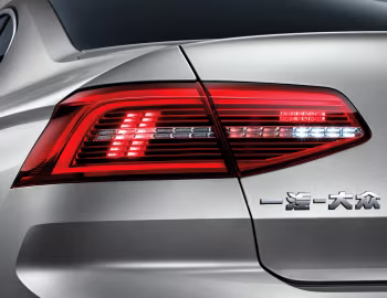 Volkswagen Magotan (B8L) '2016–19