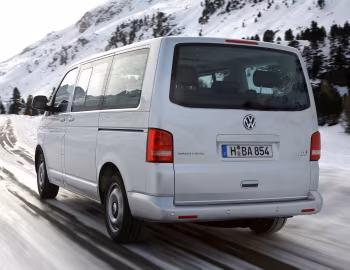 Volkswagen Multivan Comfortline (T5) '2009–15