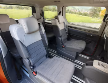 Interior Volkswagen Multivan eHybrid "Energetic" [Worldwide] (T7) '2021–pr.