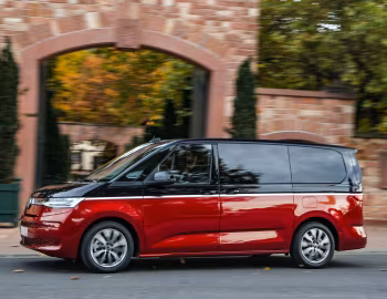Volkswagen Multivan eHybrid Long [Worldwide] (T7) '2021–pr.