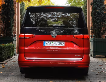 Volkswagen Multivan eHybrid Long [Worldwide] (T7) '2021–pr.