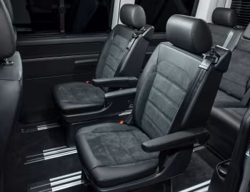 Інтэр'ер Volkswagen Multivan "Generation Six" [Australia] (T6) '2015–19