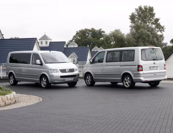 Volkswagen Multivan Highline (T5) '2003–09