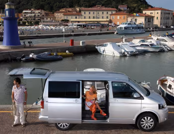 Volkswagen Multivan Highline (T5) '2009–15