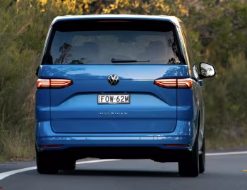 Volkswagen Multivan Life TDI LWB [Australia] (T7, Typ ST) '2025–pr.