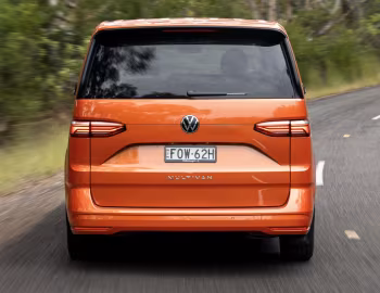 Volkswagen Multivan Life TDI SWB [Australia] (T7, Typ ST) '2025–pr.