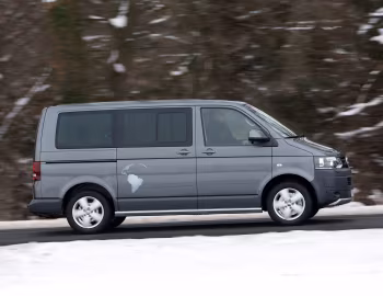 Volkswagen Multivan PanAmericana (T5) '2009–15