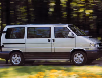 Volkswagen Multivan PanAmericana (T4) '2001–03