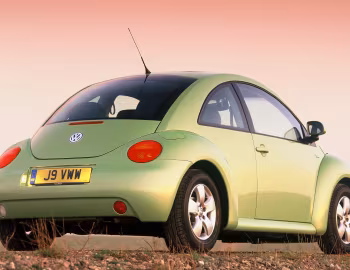 Volkswagen New Beetle [UK-spec] '1998–2005