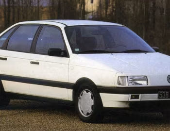 Volkswagen Passat GL [Worldwide] (B3) '1988–93