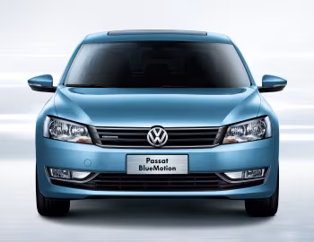 Volkswagen Passat BlueMotion [China] (NMS) '2013–16