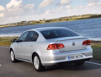 Volkswagen Passat TDI BlueMotion [Worldwide] (B7) '2013–14