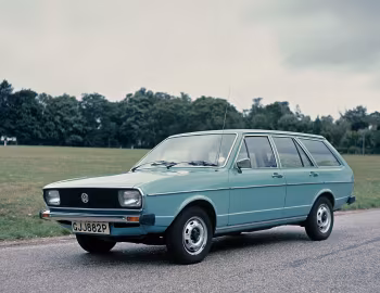 Volkswagen Passat Estate [UK-spec] (B1) '1974–77