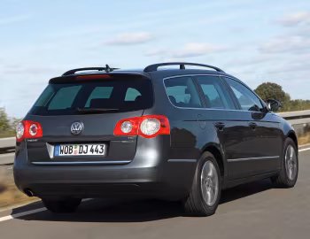 Volkswagen Passat 1.4 TSI BlueMotion Variant [Worldwide] (B6) '2009–10