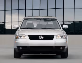 2001–05 Volkswagen Passat 1.8T 4MOTION Sedan [North America] (B5+) '2000–05