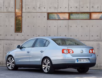 Volkswagen Passat 2.0 FSI [Worldwide] (B6) '2005–10