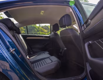 Interior Volkswagen Passat 2.0 TSI Elegance [Malaysia] (B8) '01.2020–22