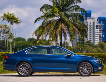 Volkswagen Passat 2.0 TSI Elegance [Malaysia] (B8) '01.2020–22