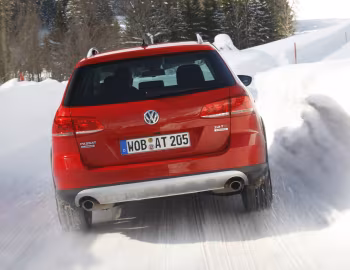 Volkswagen Passat Alltrack [Worldwide] (B7) '2012–14